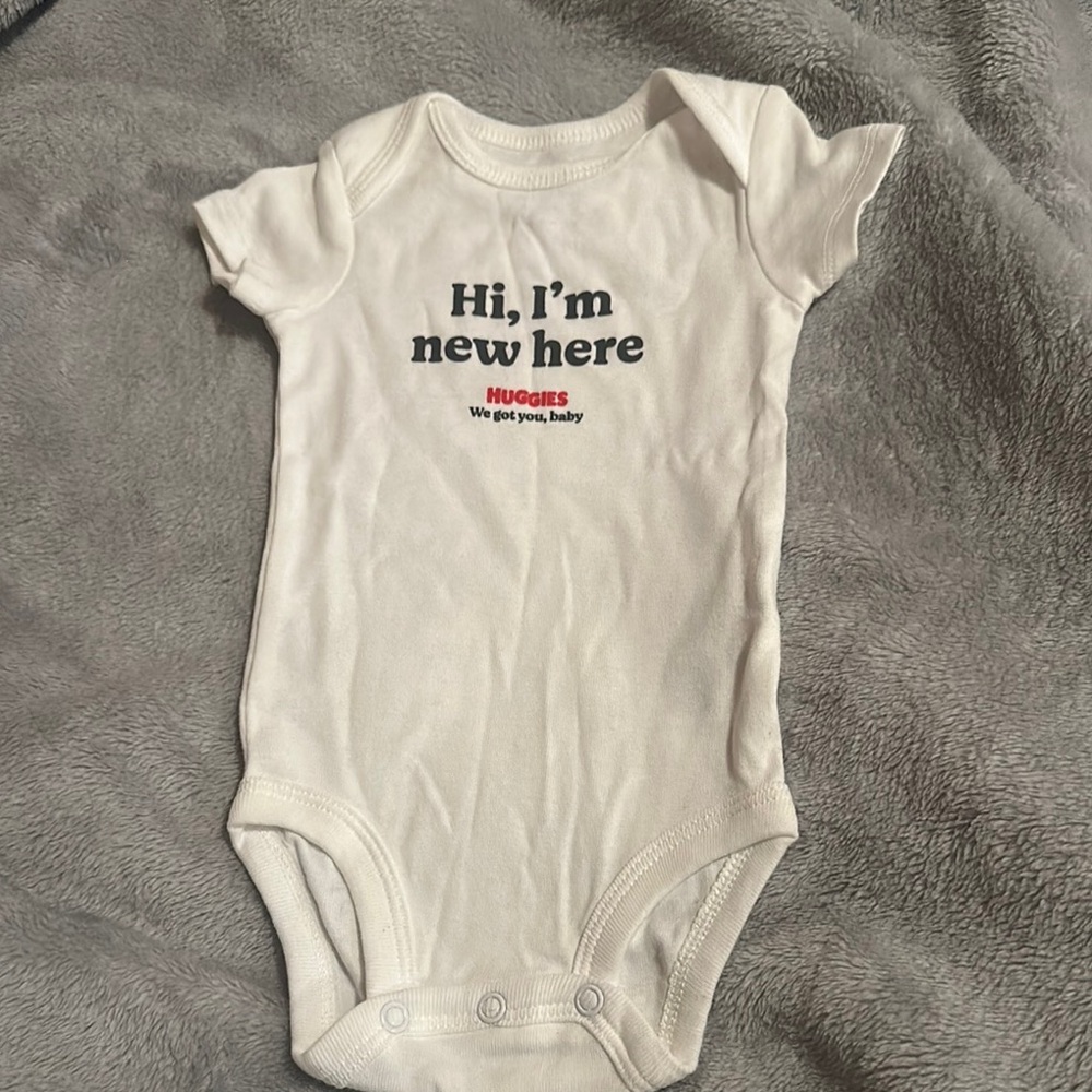 Carters 3 months top for baby